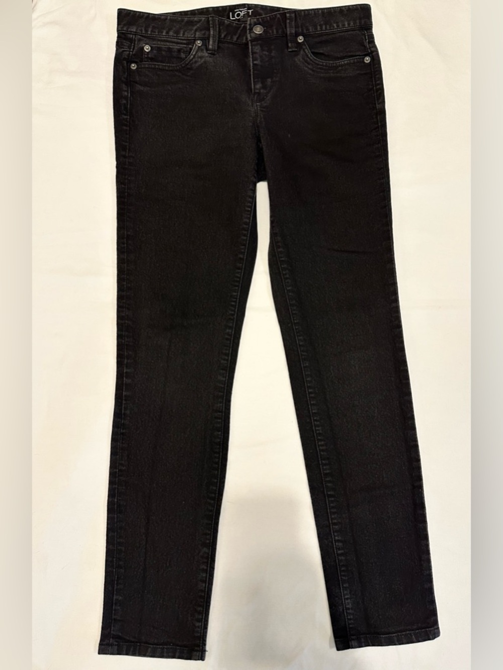 LOFT Black Skinny Jeans - Sleek Slim Fit